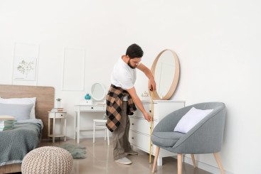 فك وتركيب غرف نوم بالرياض خصم 40%